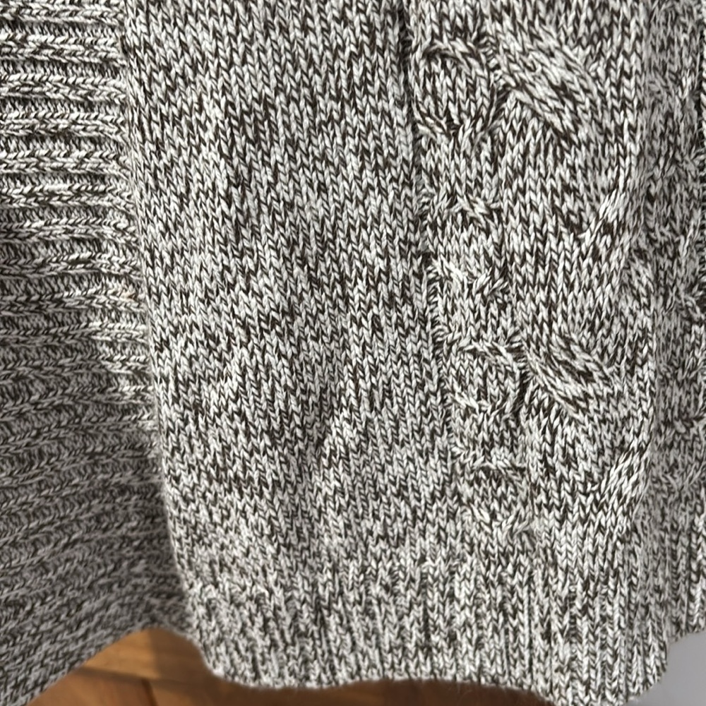 Cardigan - Picture 5 of 5